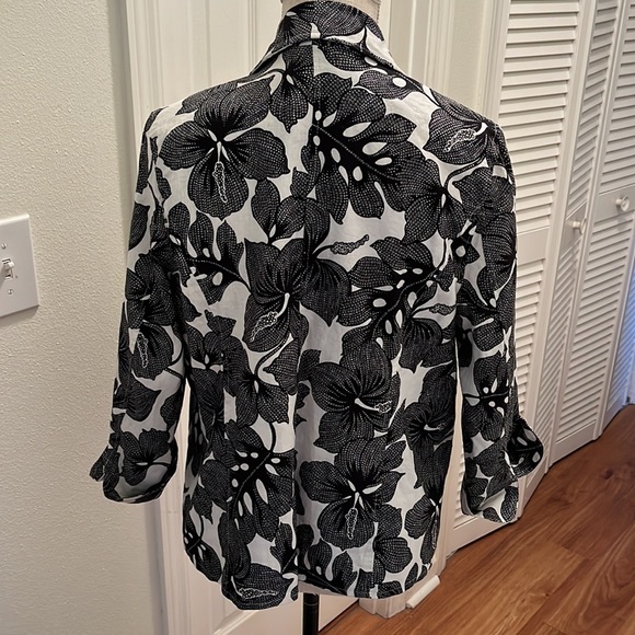 For Cynthia linen blend jacket - Picture 3 of 6